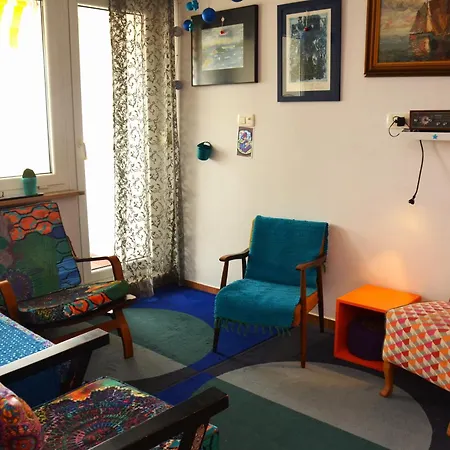 Lollipop - Sunny, Spacious, Funky With Stunning View