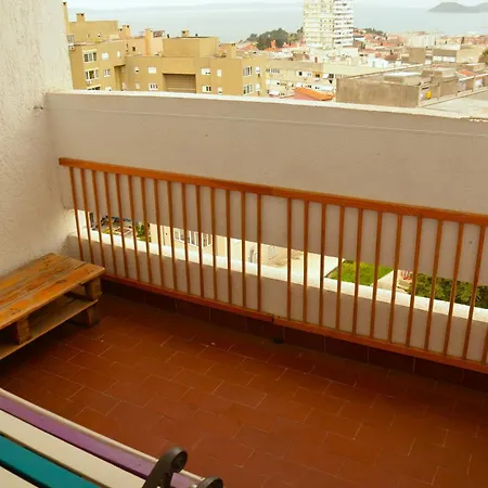 Lollipop - Sunny, Spacious, Funky With Stunning View Apartment Split
