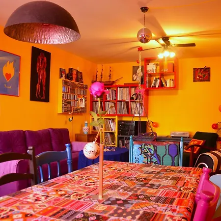 Lollipop - Sunny, Spacious, Funky With Stunning View Apartment Split