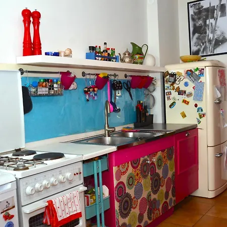 Lollipop - Sunny, Spacious, Funky With Stunning View *